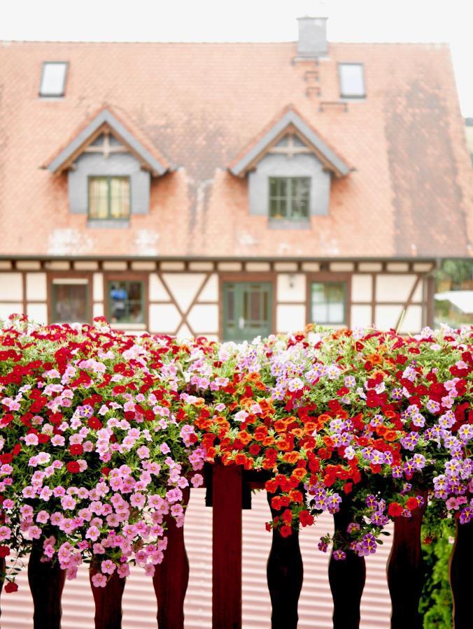 Pension Gruenes Herz Tonndorf Esterno foto